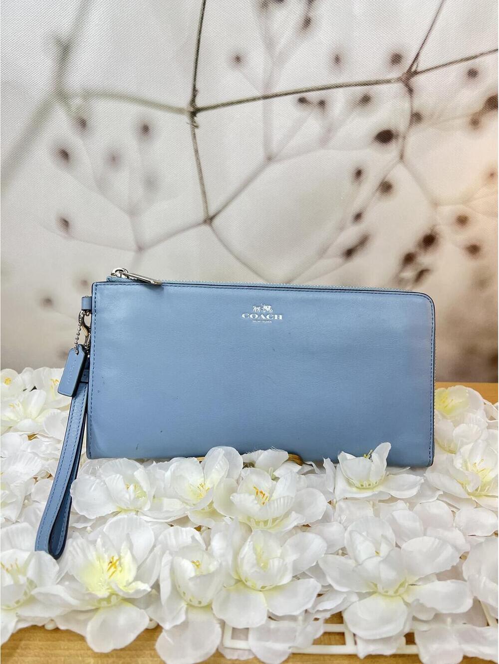 COACH, Rare wallet blue leather